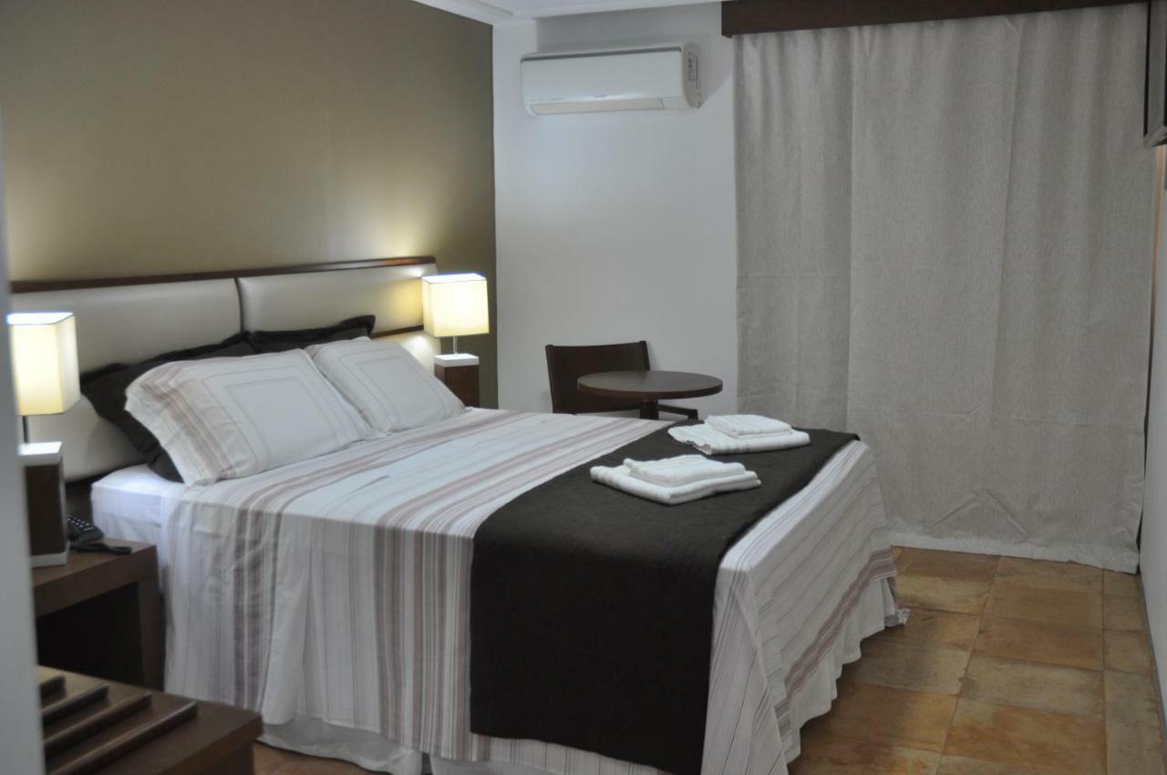 Hotel Porto Belo 阿奎拉兹 外观 照片